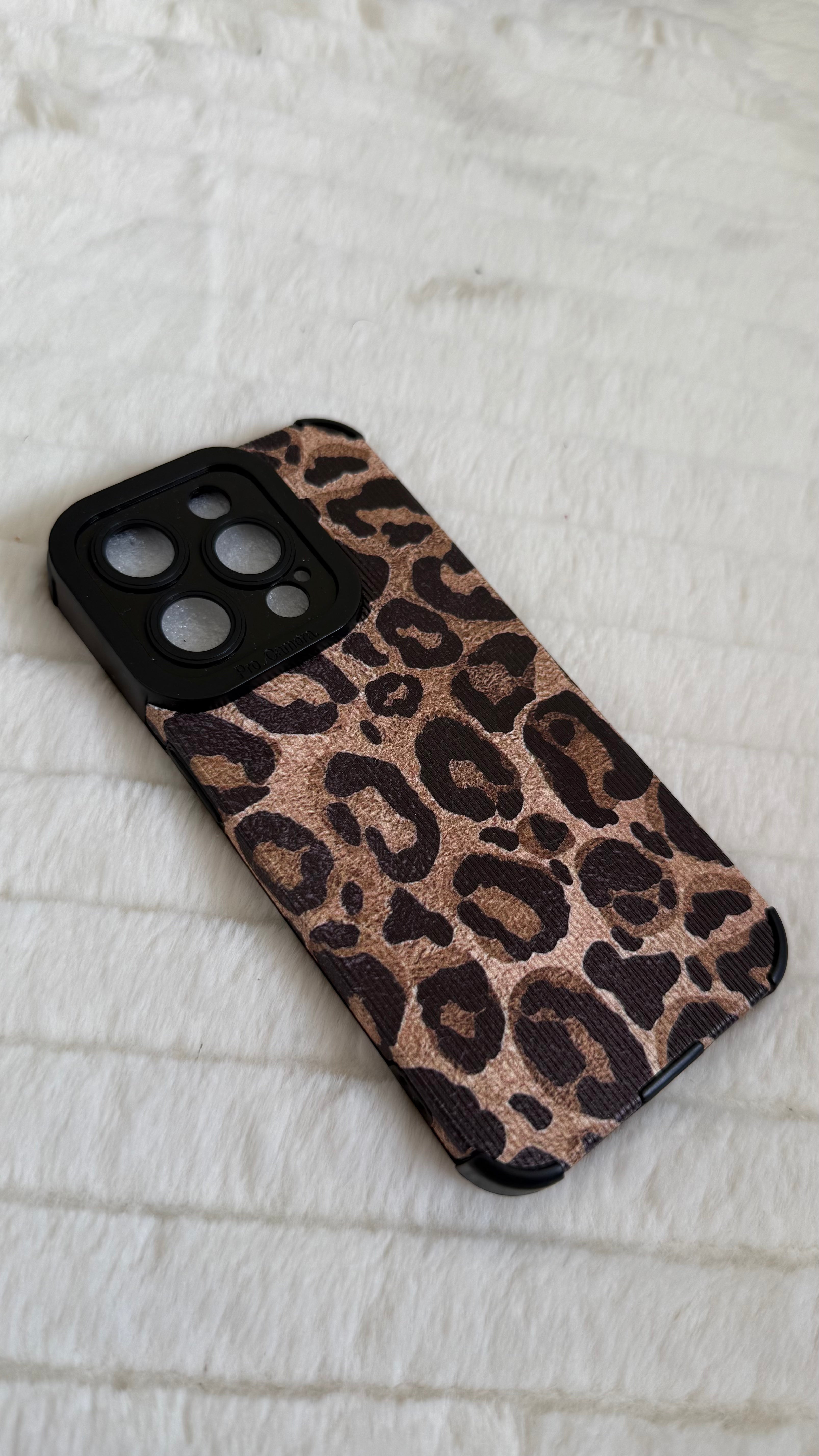 ✨ Coque Léopard Doré en silicone cuir ✨